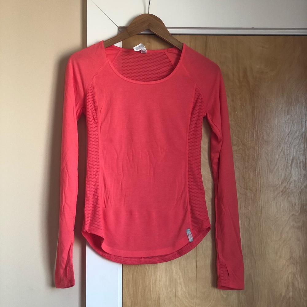 Under Armour Pink Heat Gear long sleeve tee